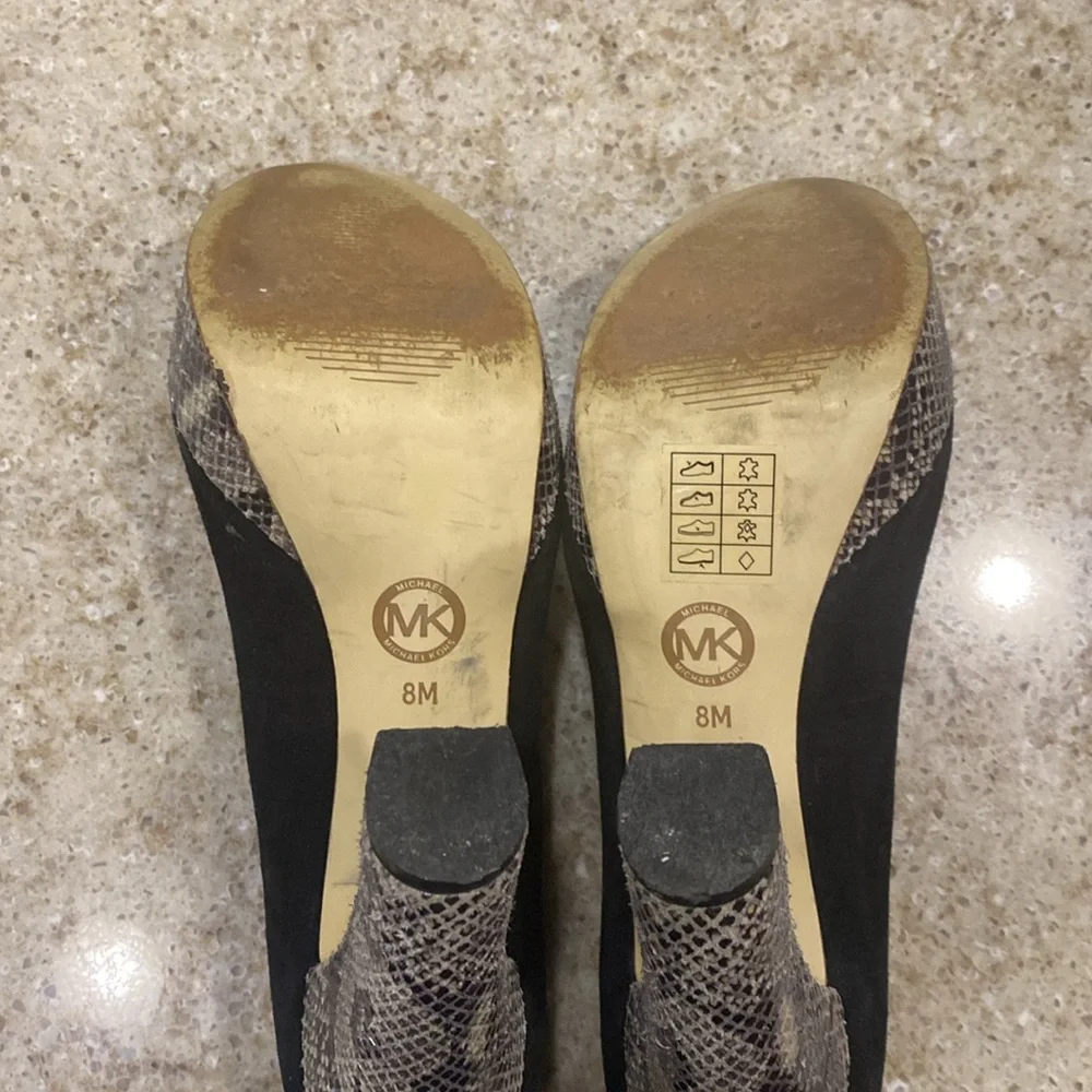 Michael Kors Black Suede and Snakeskin Platform Block Heel Size 8 - Picture 7 of 9